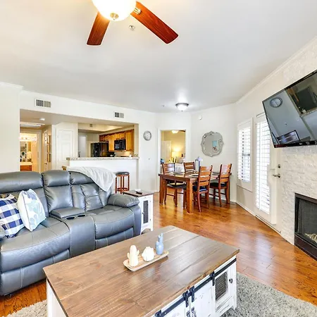 Family Scottsdale Condo Access To Pool And Hot Tub